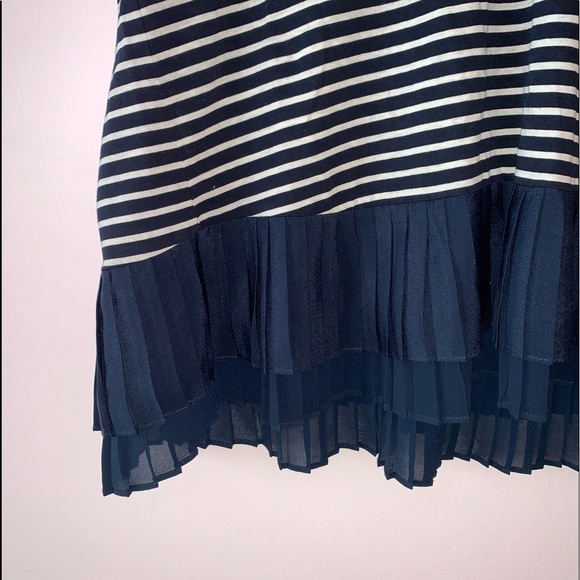 J. Crew Navy 100% Cotton Navy Blue & White Striped Pleated Top Xsmall Women’s - Picture 6 of 12